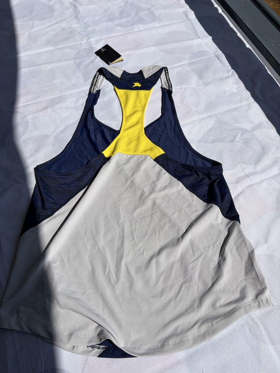 Top: Top sport Probrowear – Nuovo e nell'imballaggio originale da Pully venduto da ari_78pk 1