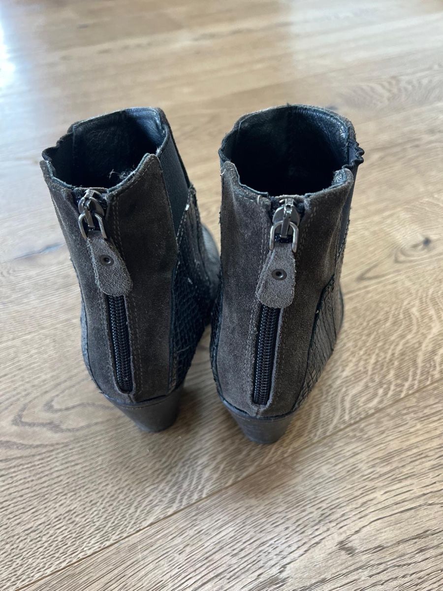 Scarpe da donna: Dunkelgraue History 541 Stiefeletten – Usato da Bern venduto da ulo_1 3