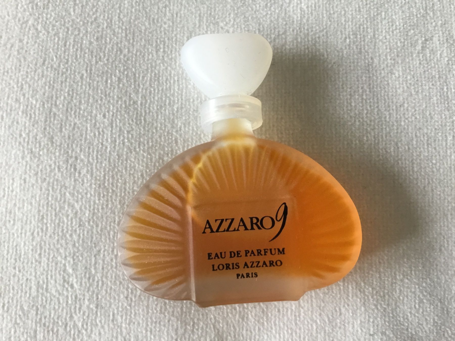 Azzaro Profumi & Eau de Toilette: Azzaro 9 eau de parfum miniature de collection – Nuovo (secondo la descrizione) da Le Landeron venduto da nic_8hd5