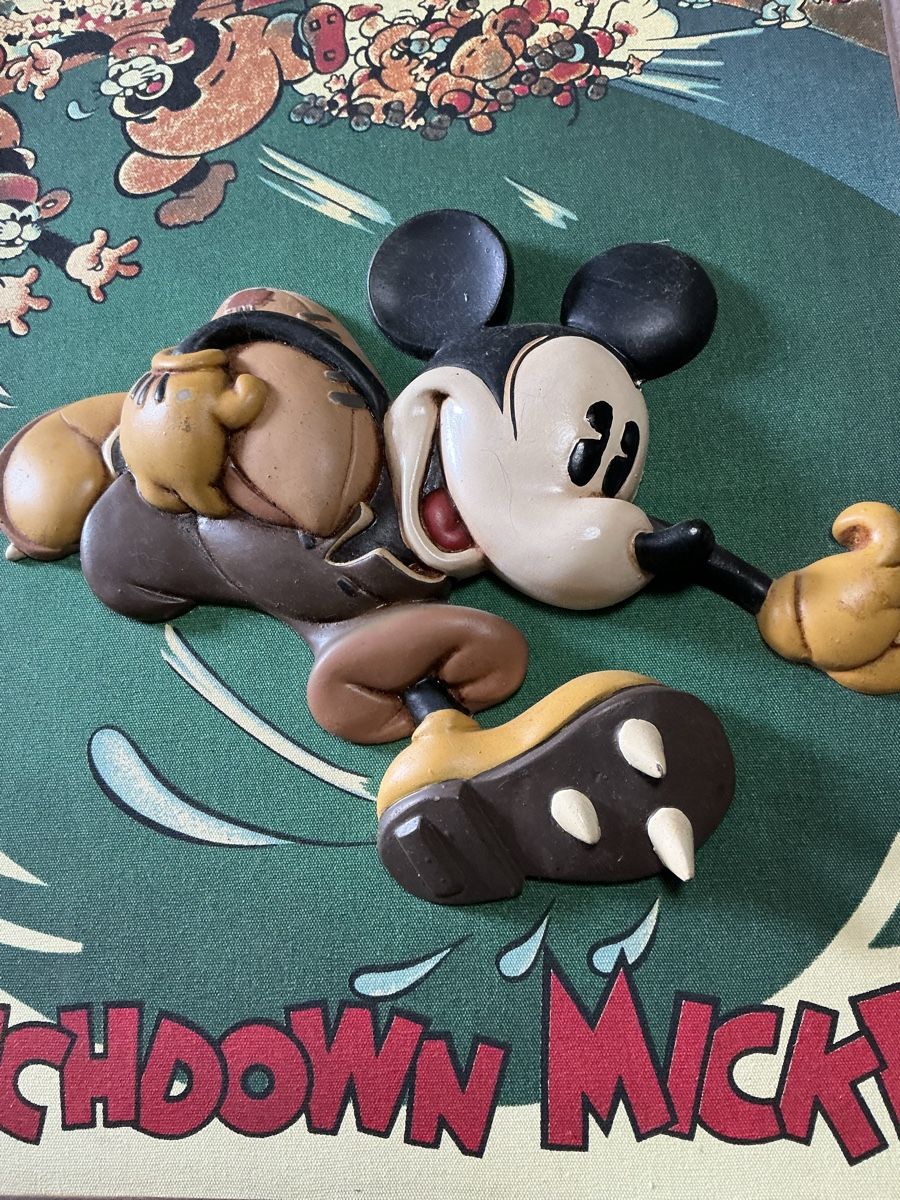 Disney Carte collezionabili: In Touchdown Mickey – Usato da Basel venduto da S.Wehrli72 2
