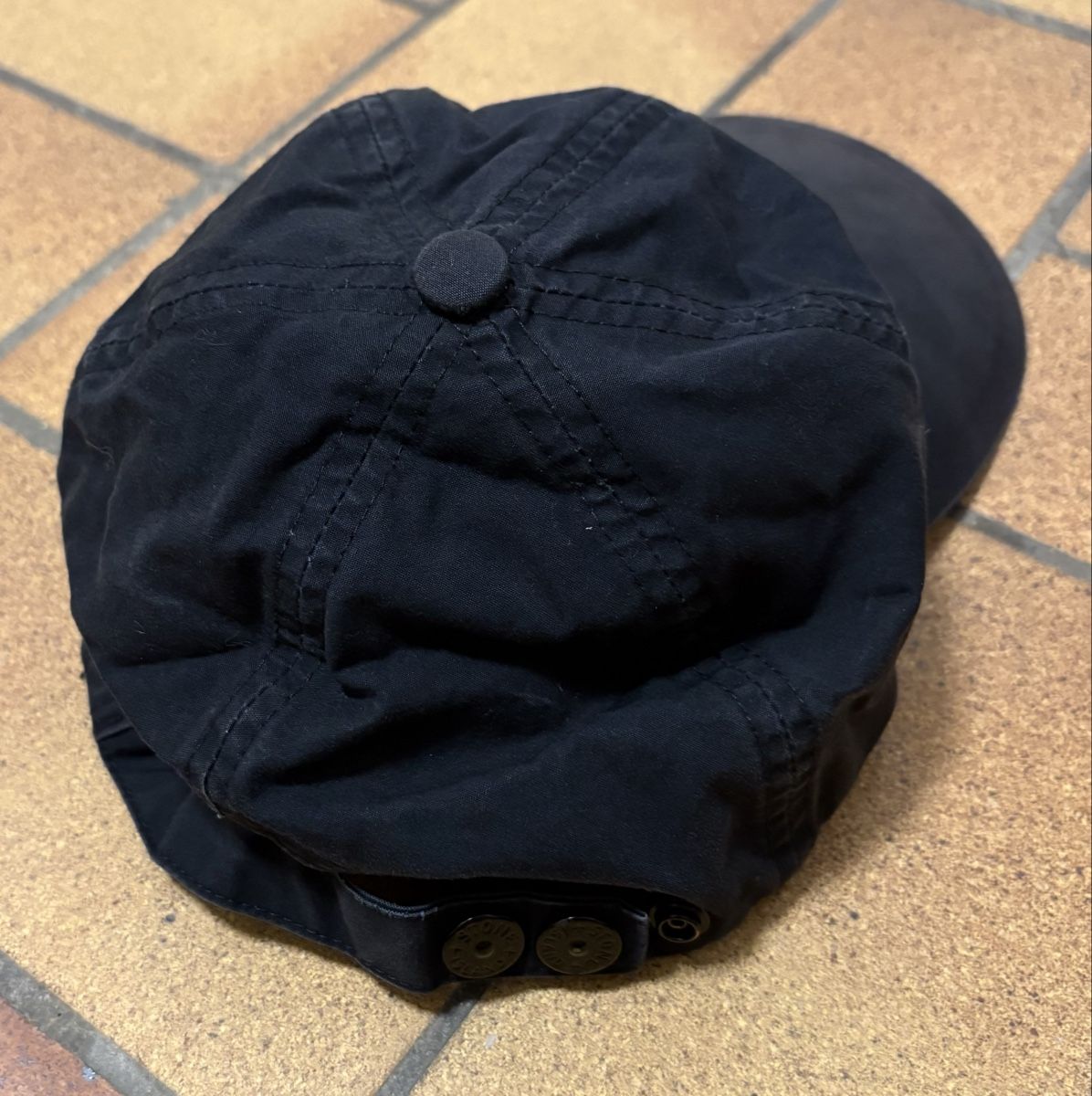 Stone Island Altro in  Abbigliamento & Accessori: Stone Island Cap – Usato da Basel venduto da jab_9lqd 2