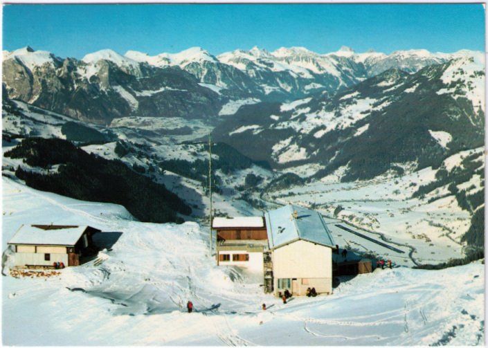 Cartoline postali: Zweisimmen - Rinderberg Bergstation + Restaurant – Usato da Binningen venduto da Mountainrider