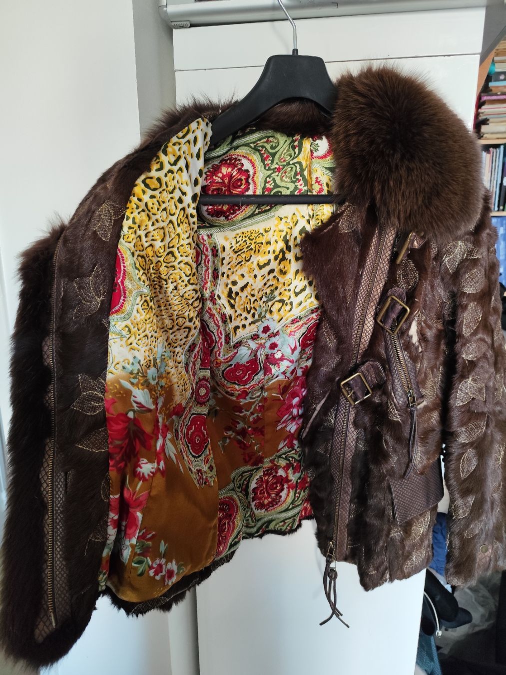 Jacken: Blouson de caractère en fourrure – Neu (gemäss Beschreibung) aus Montreux von prl_z2lr 3