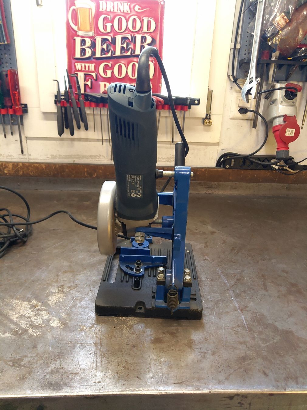 Tutte le macchine: Vorel Flexhalter mit Bosch GWS 1000 Flex – Usato da Arnegg venduto da Arnrom 3