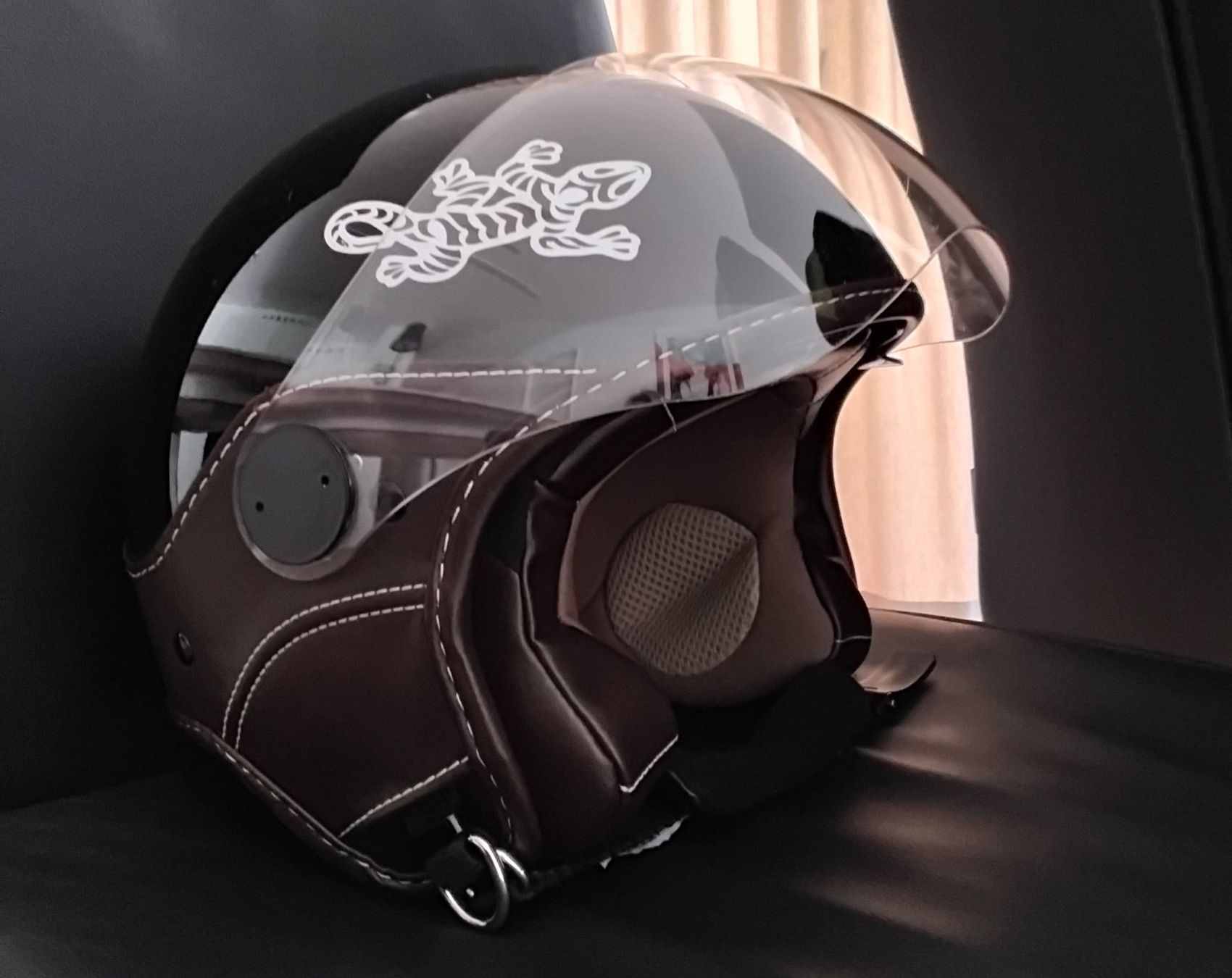 Giacche: Motorrad Jacke und Helm – Usato da Bergdietikon venduto da idah 1
