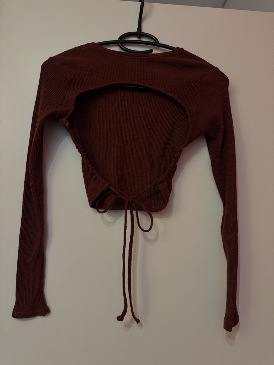 Pull&Bear Top: Crop top dos nu marron Pull & Bear - taille S – Usato da Genève venduto da swissjojo 1