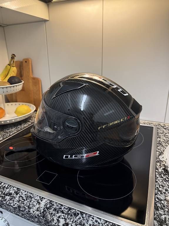 Casques & visières: Motorrad Helm LS2 Carbon  – D'occasion à Adliswil par Babalooo 3