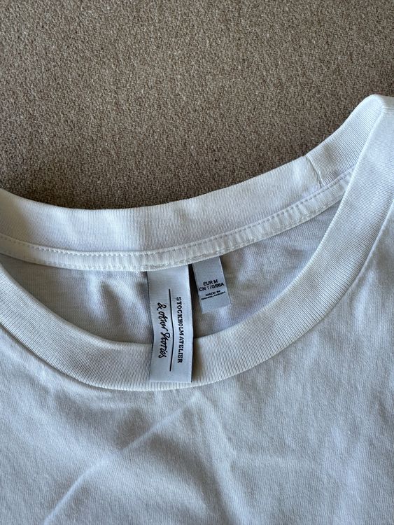 Other Stories Top: &other Stories weisses Tanktop breit Gr. M – Usato da Klingnau venduto da Vdado 2