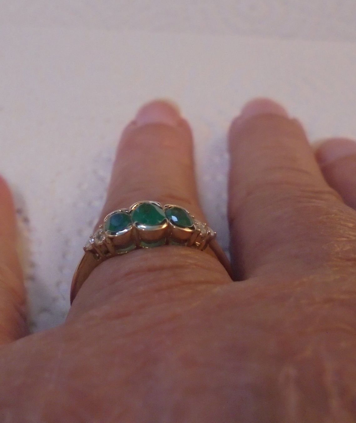 Anelli: Echtschmuck: Smaragd-Goldring. Grösse 53/17 – Nuovo (secondo la descrizione) da Zuchwil venduto da maumauchi 9