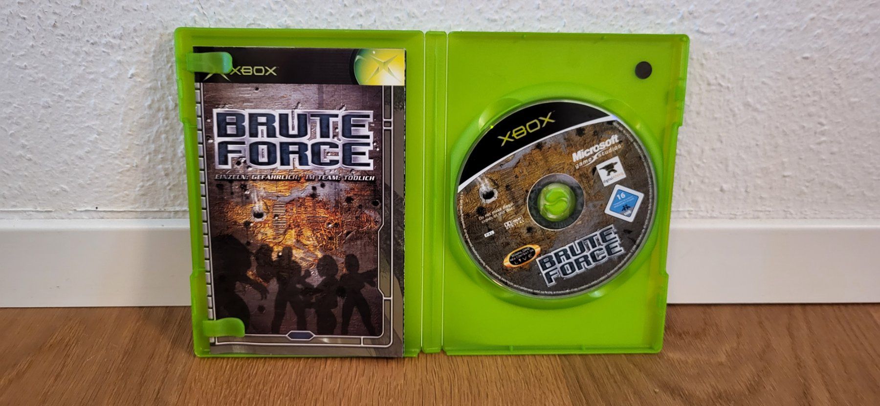 Microsoft Spiele: Xbox - Brute Force – Gebraucht aus Münsingen von DigitaleSpielecke 2