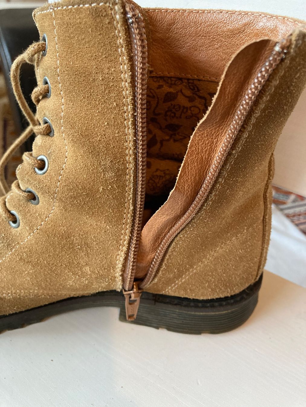 Scarpe da donna: Boots ungefüttert – Usato da Luzern venduto da Florentina 2