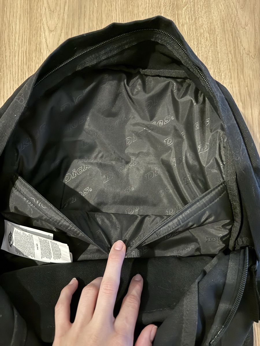 Zaini: Dickies Rucksack One Size Schwarz – Usato da Bülach venduto da tamara1301 3