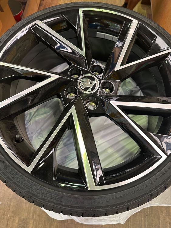 Roues complètes neuves PB Mustang
