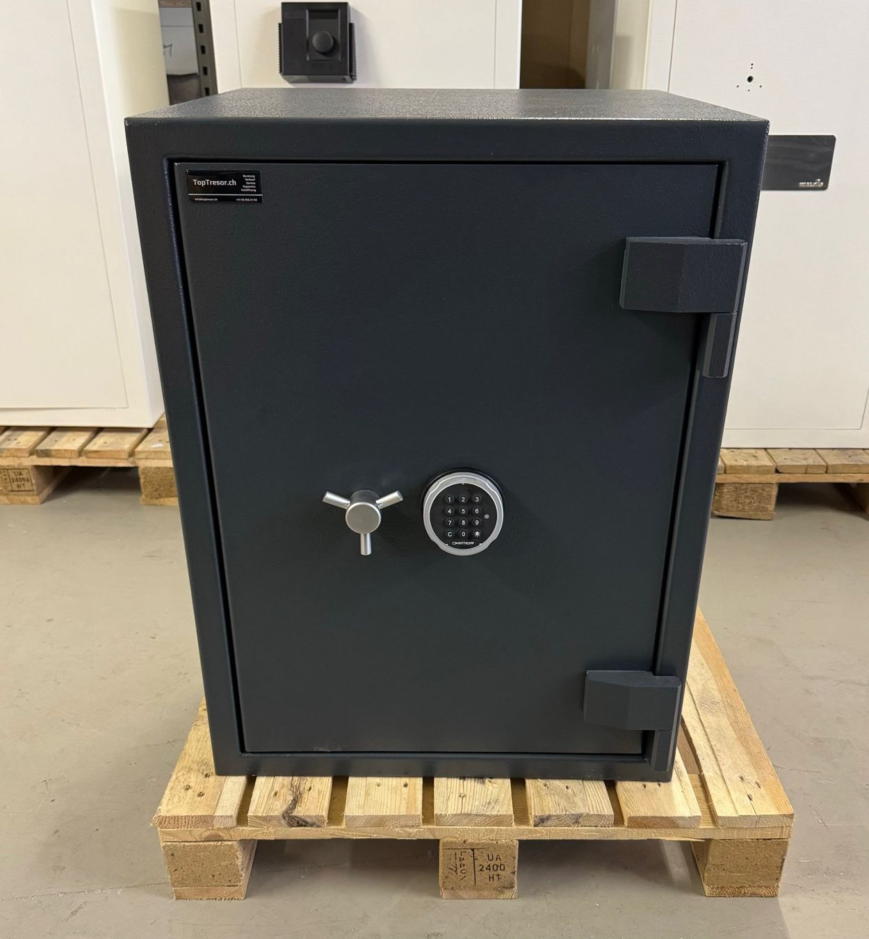 Casseforti: Panzerschrank; 376KG, EN3 – Nuovo (secondo la descrizione) da Villmergen venduto da Don-Luca 1