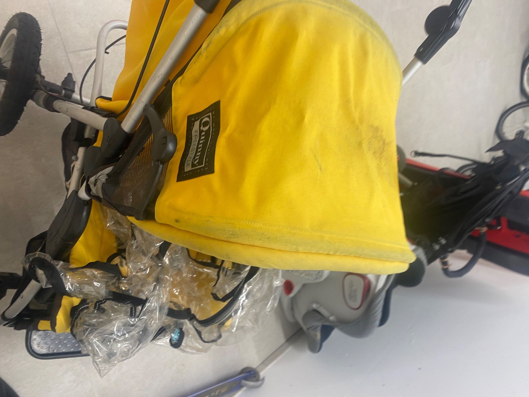 Carrozzine: Quinn Freestyle Kinderwagen – Usato da Küssnacht am Rigi venduto da mir_5tq6 4