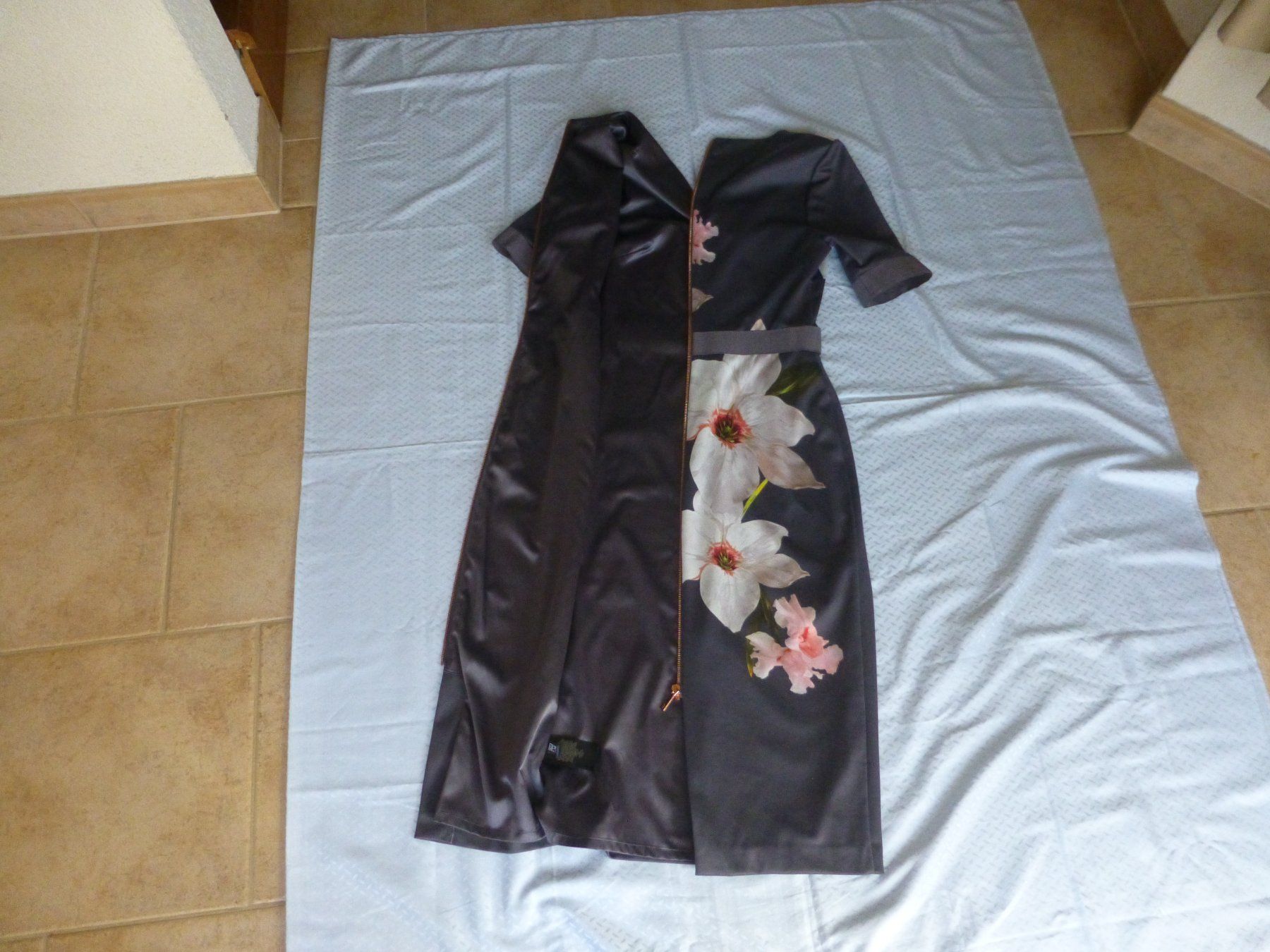 Ted Baker Vestiti: Kleid für Damen von Ted Baker – Usato da Würenlingen venduto da drago56 6