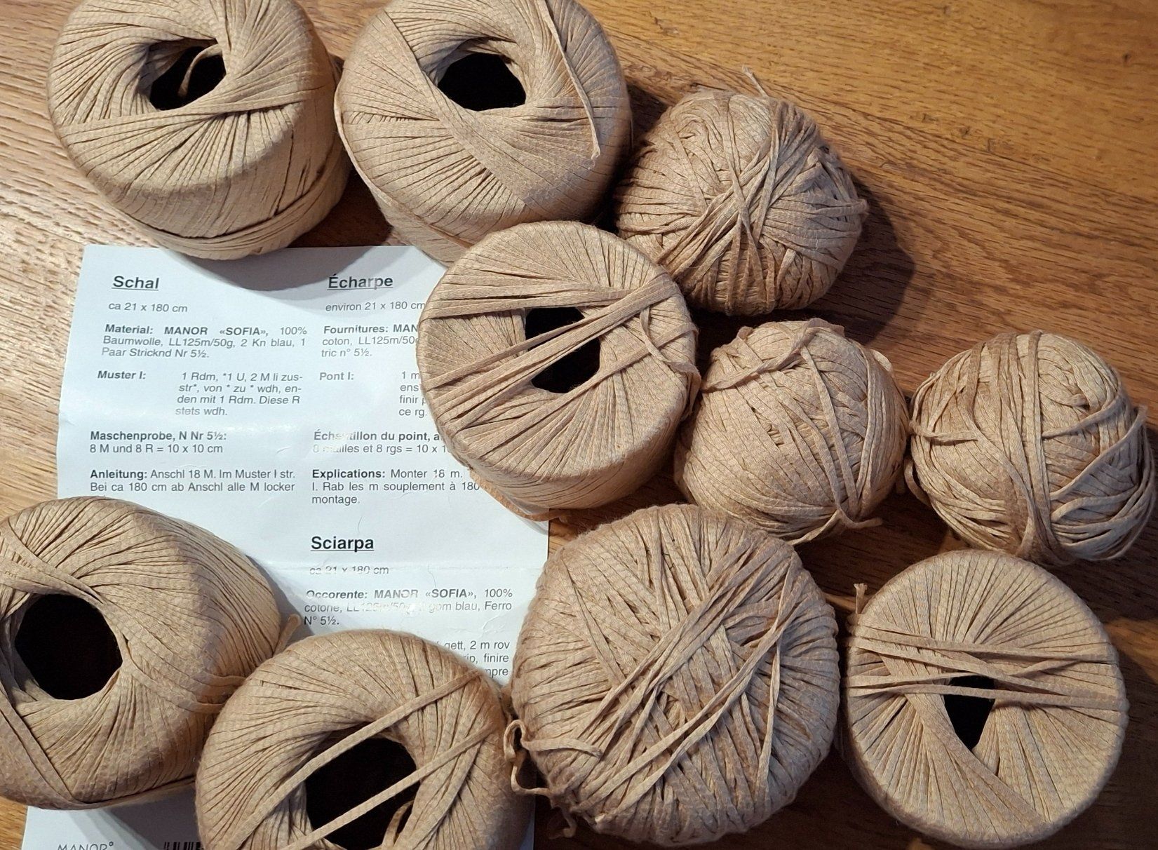 Lana: Garnpaket 8, 400 g "Sofia", Bändchengarn von Maddison/Manor – Usato da Langenthal venduto da Handstrick 2