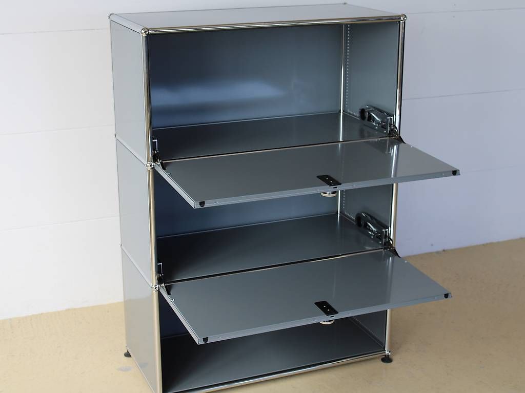 USM Scaffali: USM Sideboard in Mittelgrau neuwertig – Usato da Meinisberg venduto da atelier_TILIJA 1