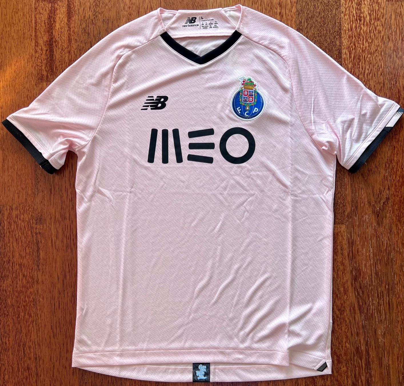 New Balance Canottiere & Pantaloni: Porto Third Shirt - 2021/22 – Nuovo (secondo la descrizione) da Hermetschwil-Staffeln venduto da Beat131