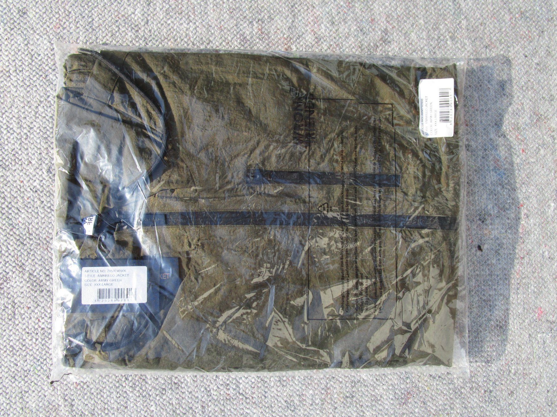 Giacche: Wrong Friends Amarillo Jacket Windbreaker Army Green  Gr.3XL – Nuovo (secondo la descrizione) da Eschenbach SG venduto da brocarte 9