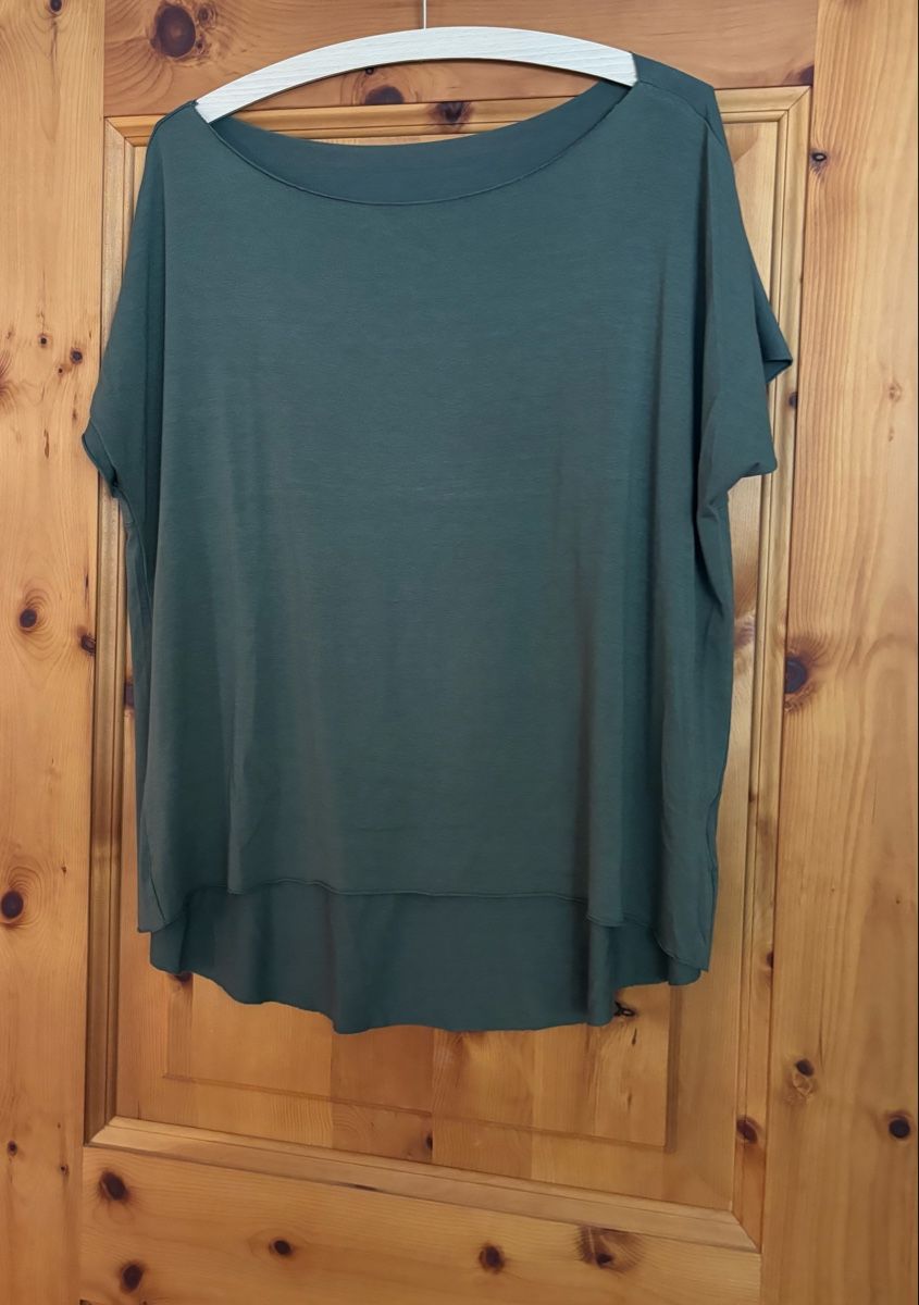 T-shirt: SUSYMIX Shirt, Khaki – Nuovo (secondo la descrizione) da Celerina venduto da Heli87