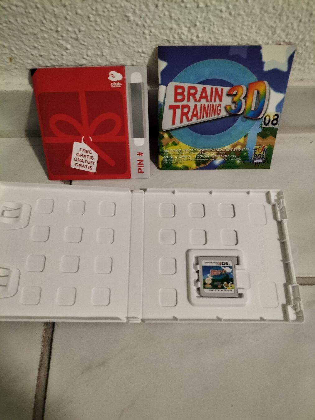 Nintendo Giochi: Nintendo 3DS Brain Training 3D guter Neu – Nuovo e nell'imballaggio originale da Emmenbrücke venduto da corinne041
