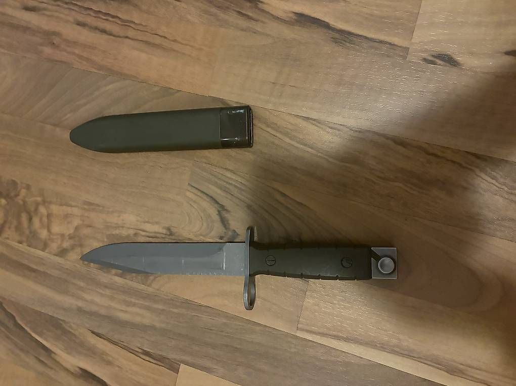 Stichwaffen: Baïonnette armée suisse – Gebraucht aus Bex von lal_9kfv 1
