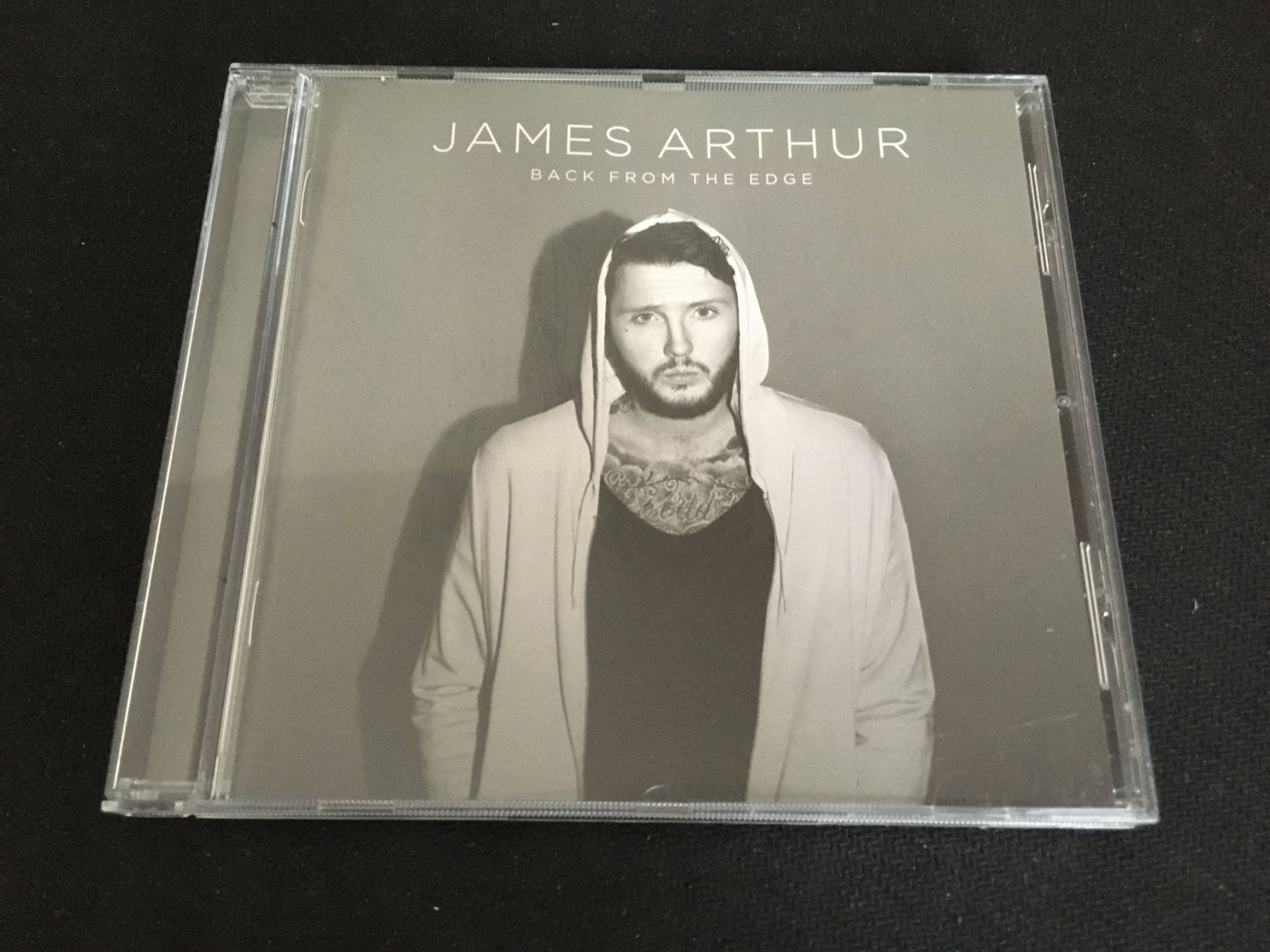 CD: James Arthur - Back from the edge -CD- – Usato da St.Gallen venduto da MedienJoe