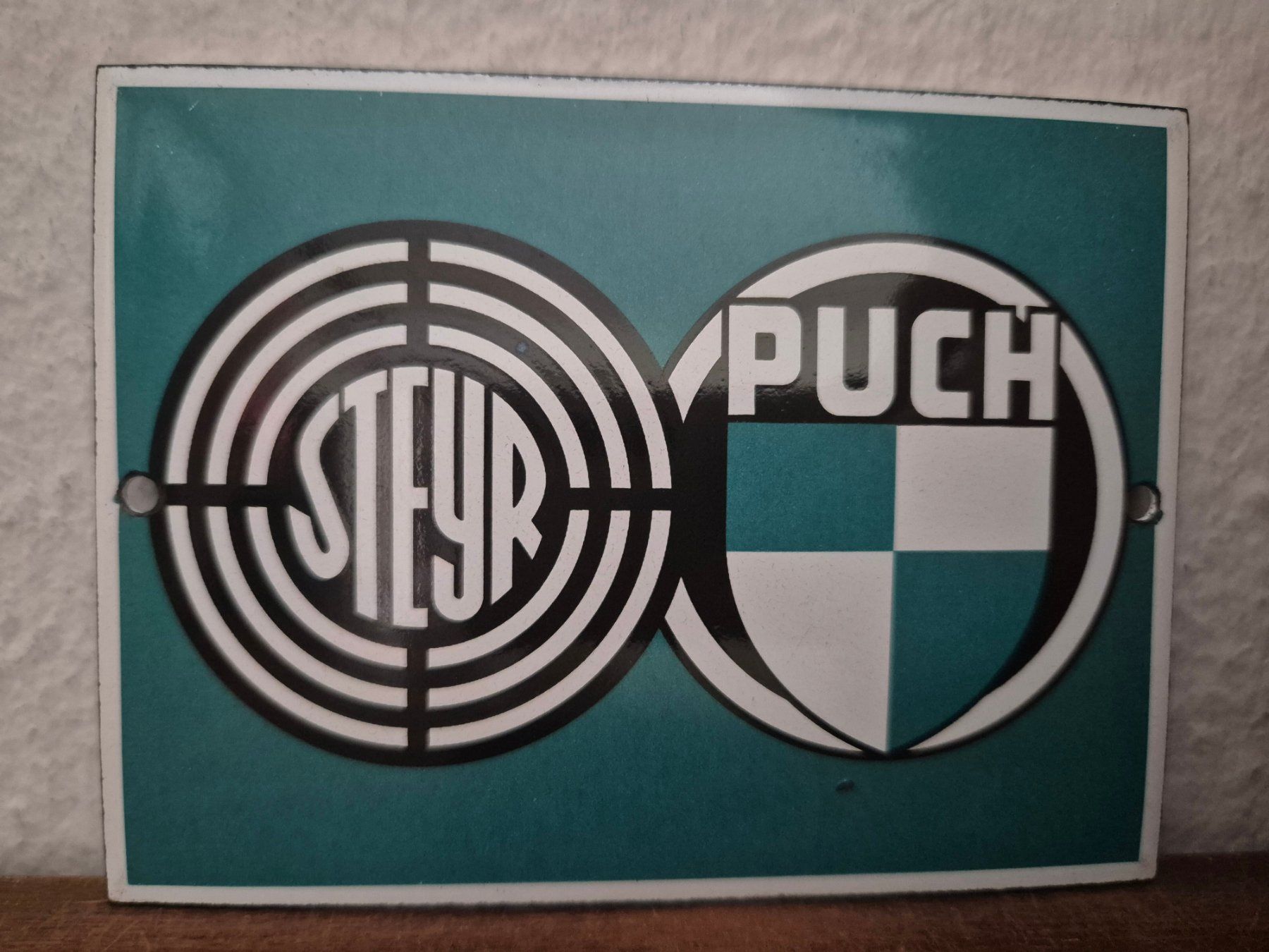 Puch Insegne: Emailschild Puch Steyr Halfinger Werkstatt Emaille Schild – Nuovo (secondo la descrizione) da Schaffhausen venduto da pfanis09 1