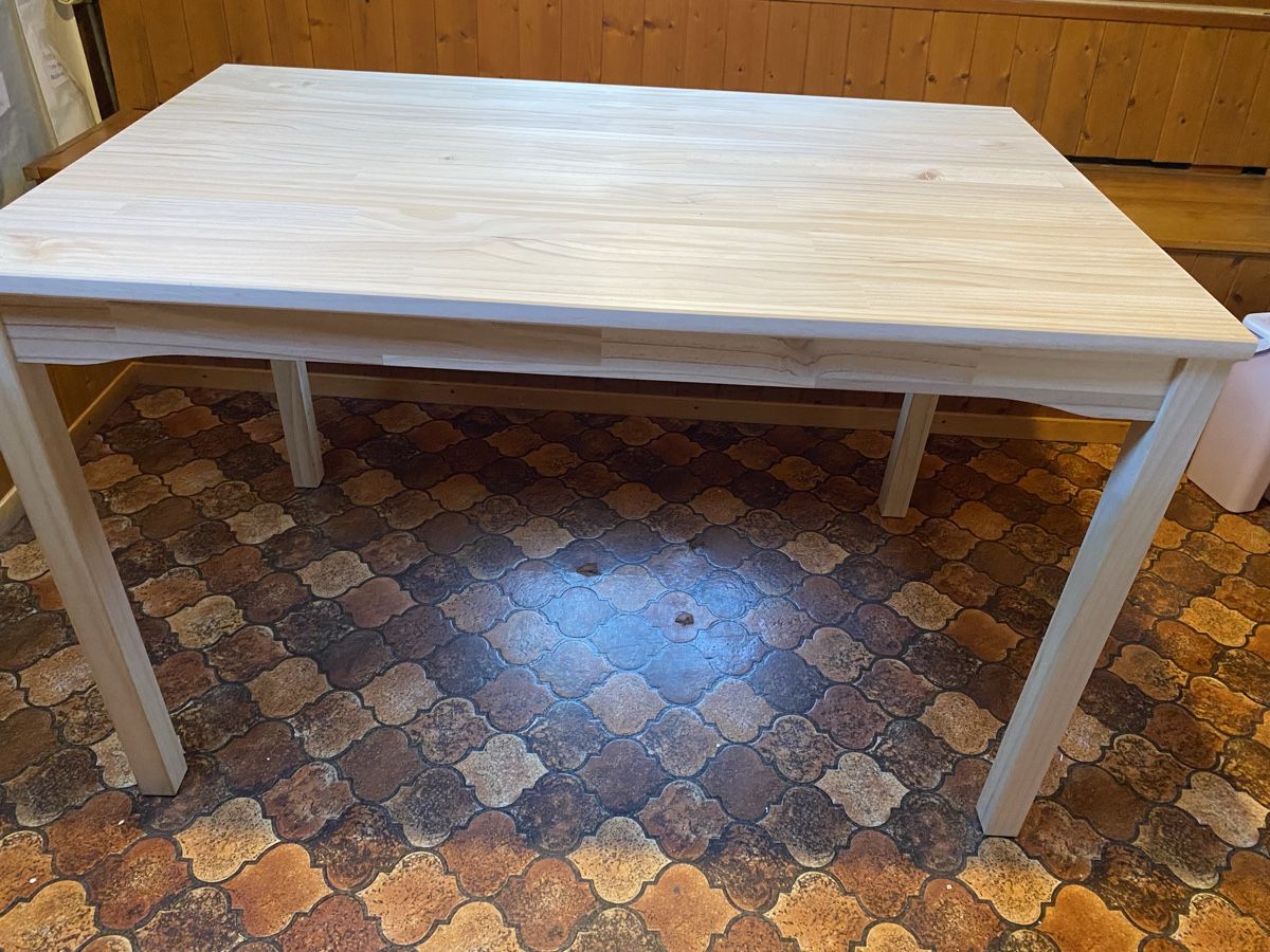 Ikea Tische: Pine dining table – Gebraucht aus Luzern von ser_t5d7