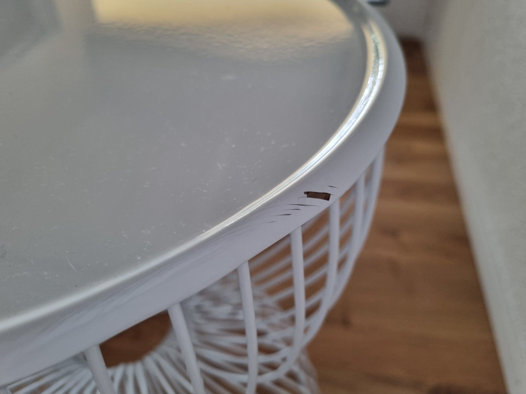 Set de table et chaises: 2 Beistelltische Metall Drahtkorb weiss – D'occasion à Beinwil am See par SteffenG02 3