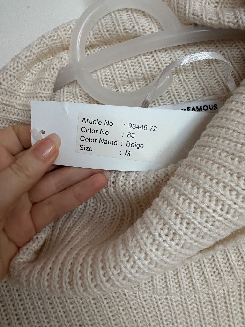 Kleider: Robe en tricot col roulé – Gebraucht aus Lausanne von milou201619 2