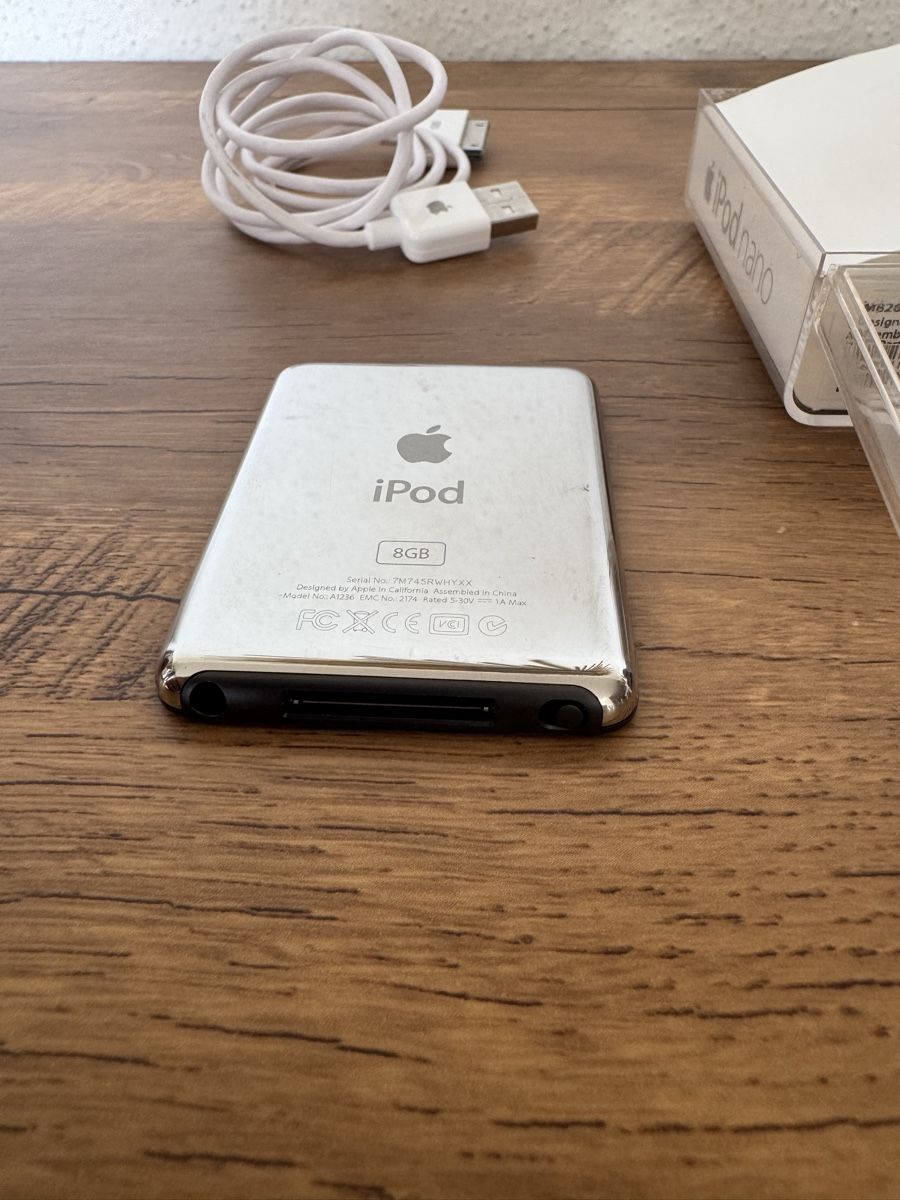 Apple Lettore multimediale portatile: iPod Nano 8GB Noir – Usato da Brügg BE venduto da Goob 3