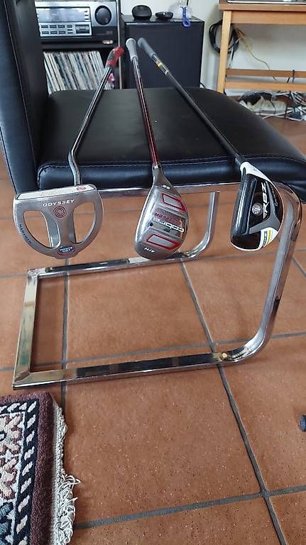 Mazze & Set: Golf Trolley TaylorMade mit 15 Golfschläger – Usato da Utzenstorf venduto da Waldi66 1