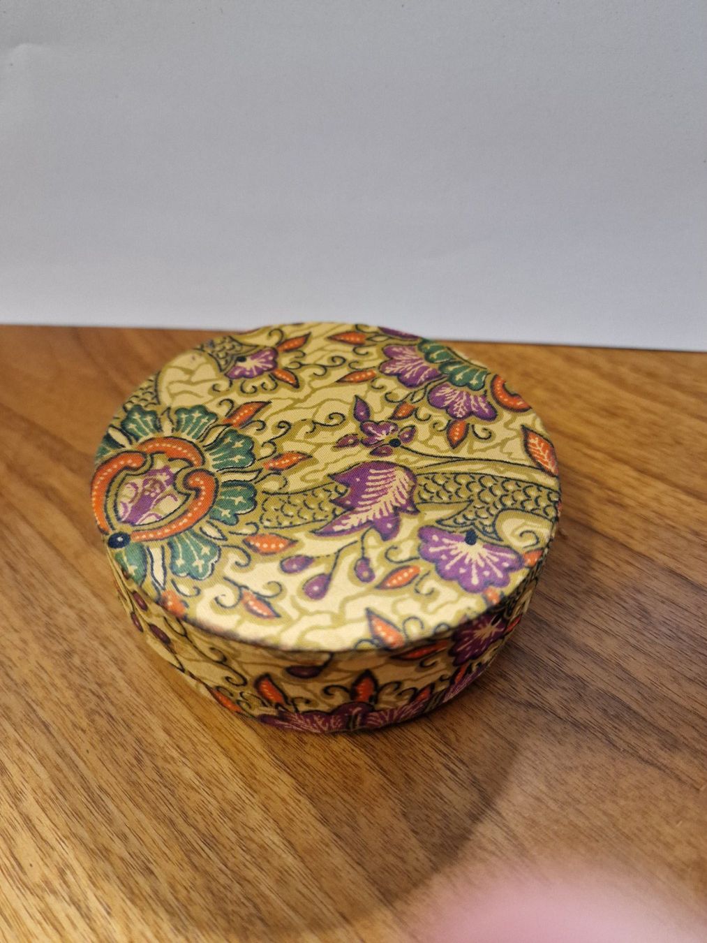 Untersetzer: 6 schöne Batik-Untersetzer mit Dose, neuwertig – Neu (gemäss Beschreibung) aus Zürich von Allerlei_Shop 1