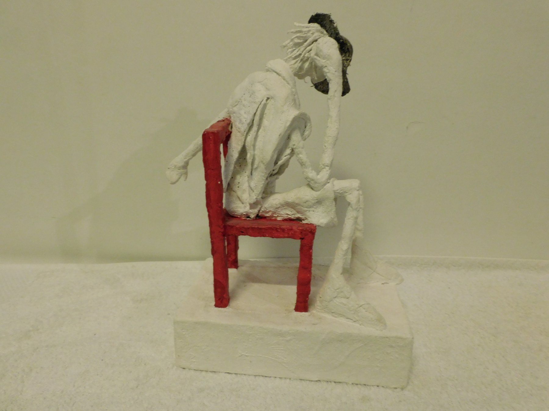 Skulpturen & Statuen: Skulptur "Der Denker", Gips, Handarbeit, Unikat – Gebraucht aus sursee von trilli-tralli 2