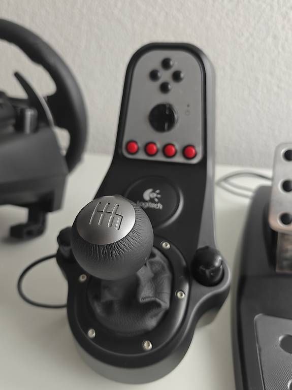 Logitech Controller: Logitech G27 Lenkrad-Set – Usato da Rubigen venduto da Berti0531 3