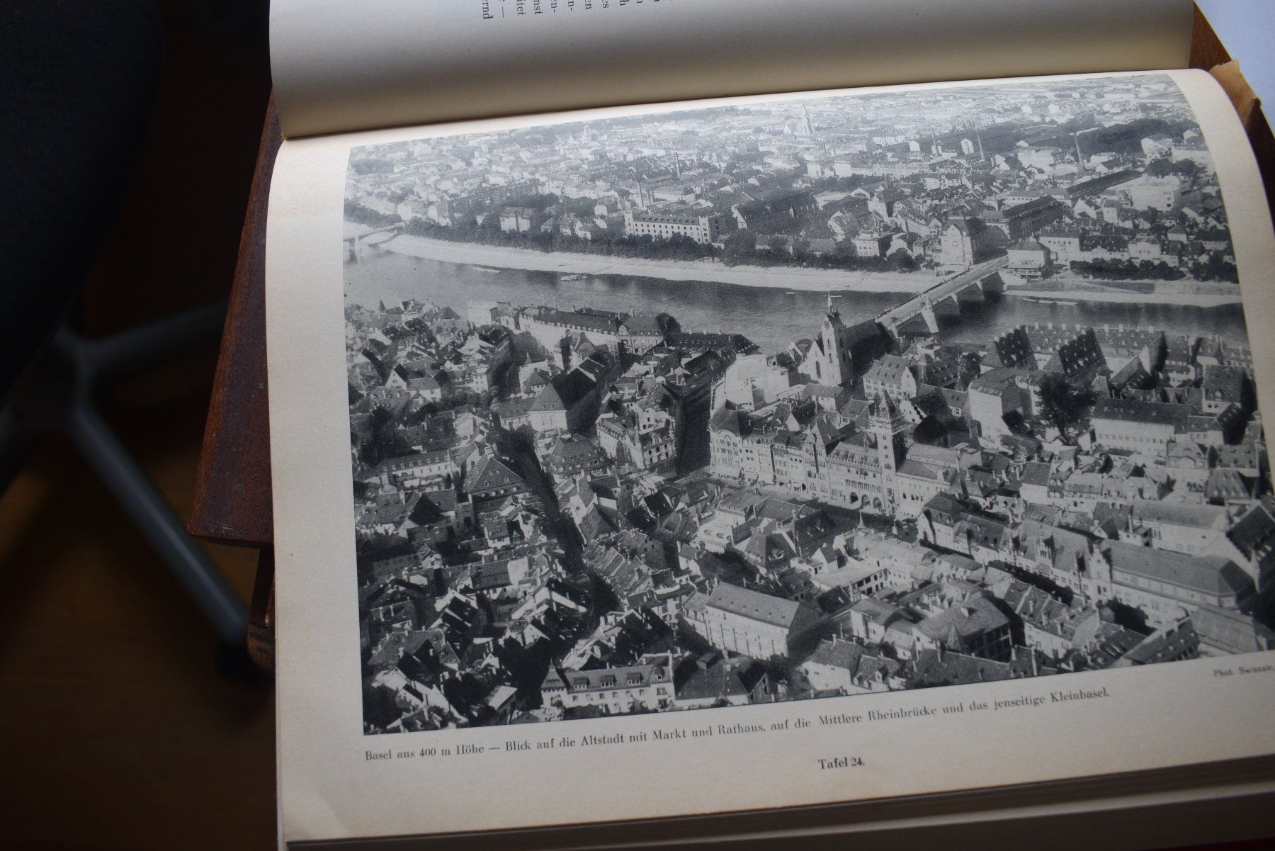 Bücher: Buch Confoederatio Helvetica – Gebraucht aus Brügg BE von Aristotolius 1