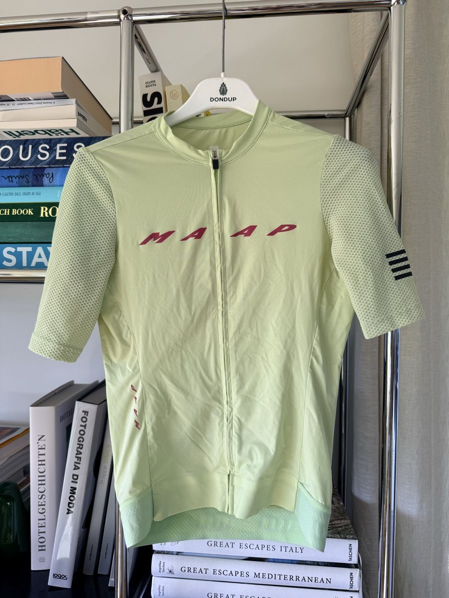 Maillots de corps & Pantalons: MAAP Damen-Radtrikot – D'occasion à Küsnacht par cri_ngg5