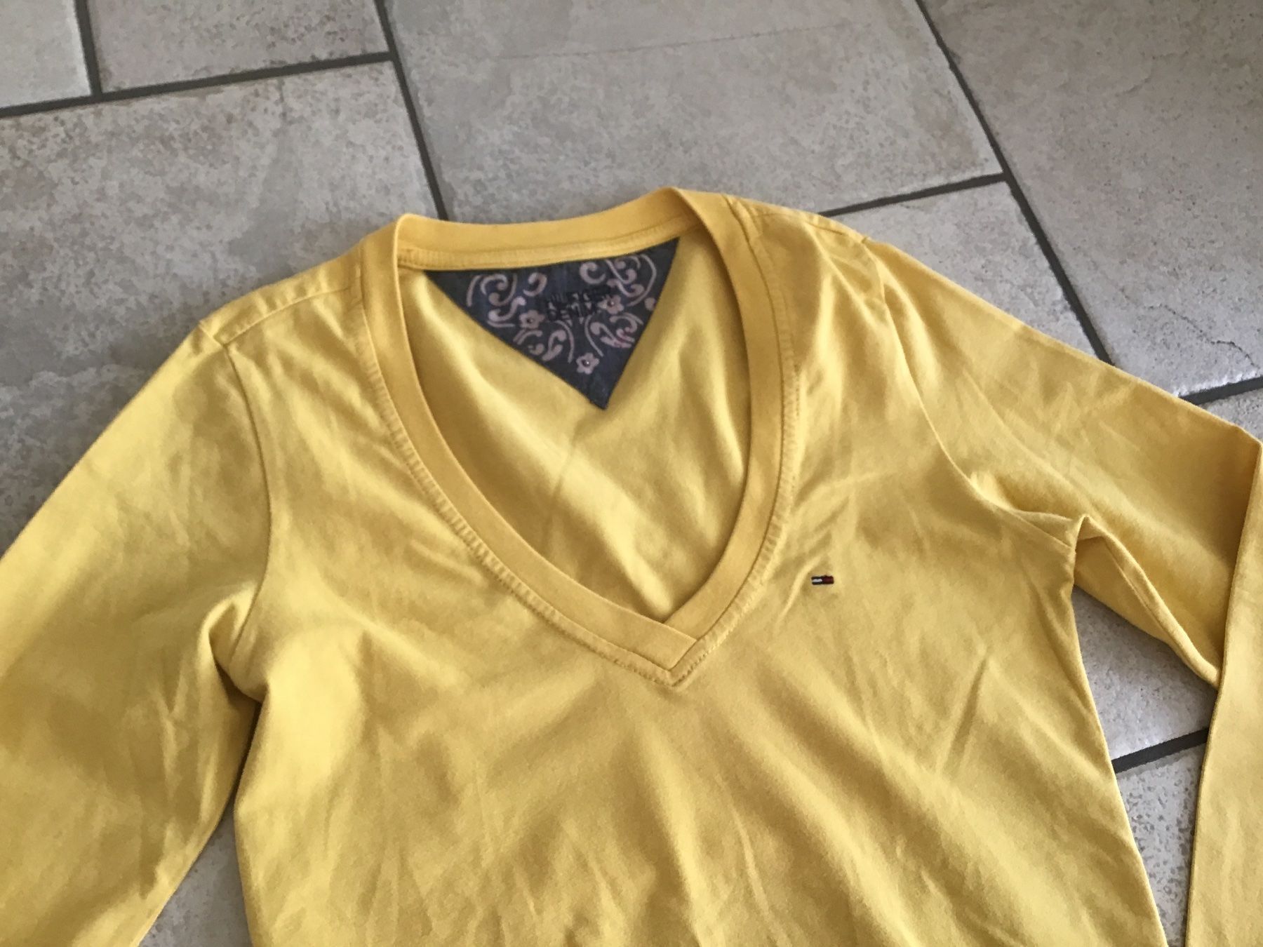 Blusen: „HILFIGER DENIM“ Gr.SMALL – Gebraucht aus Waltenschwil von lina-04