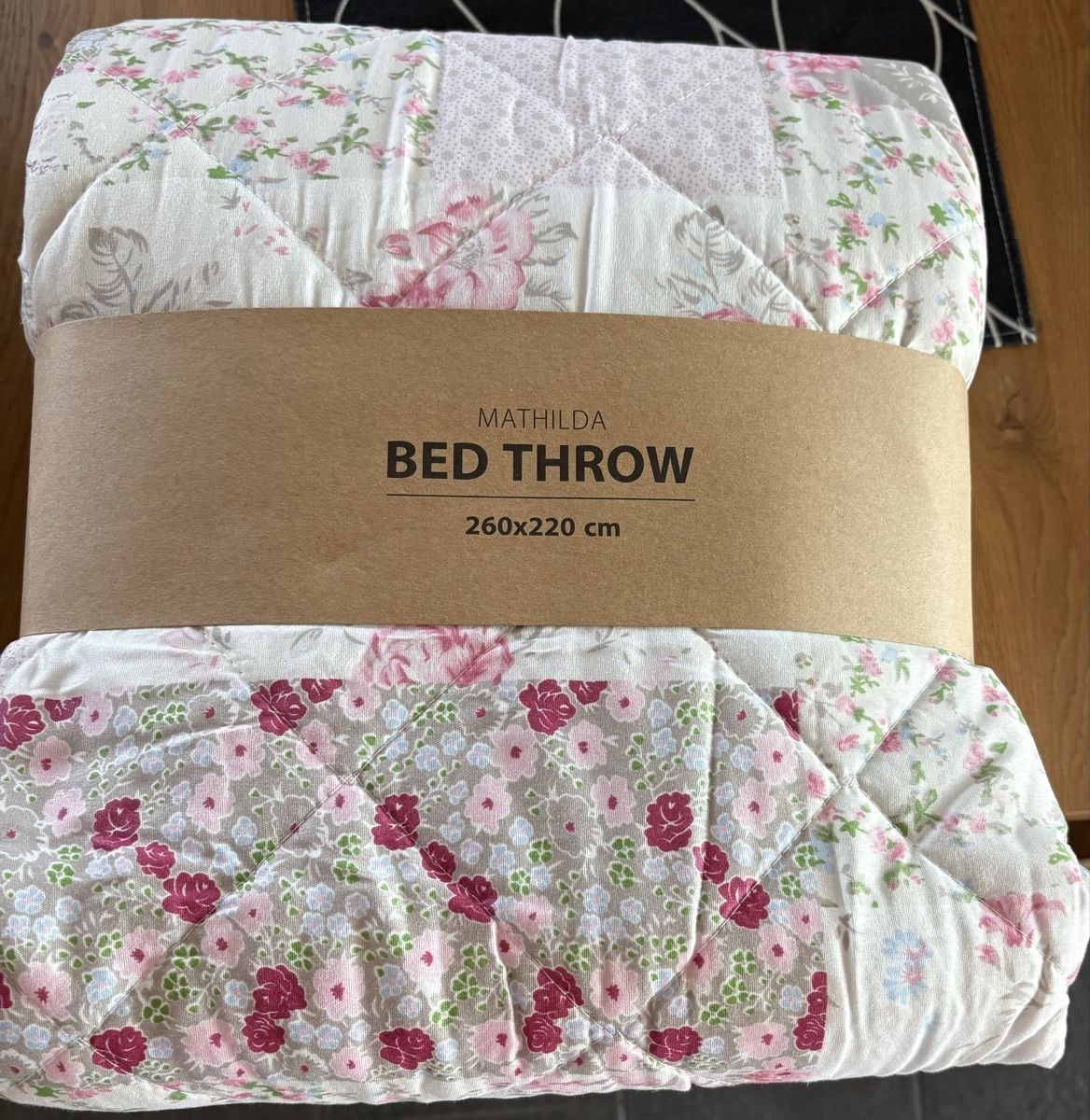 Coperte: Romantische Tagesdecke Blumenmuster – Nuovo e nell'imballaggio originale da Kesswil venduto da Nicole220870 1