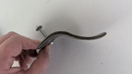 Fly By Hooks fürs Skateboard aus Carbon