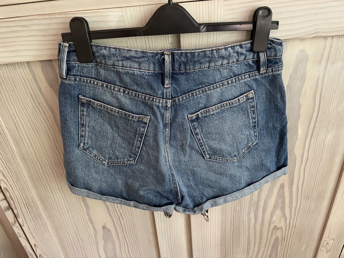 Sézane Jeans Shorts, Top Zustand, Grösse 38 für den Sommer