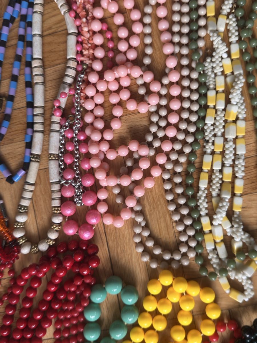 Catenine: Lot de colliers  vintage - Superbe collection – Usato da Martigny venduto da Mrtygn1 4