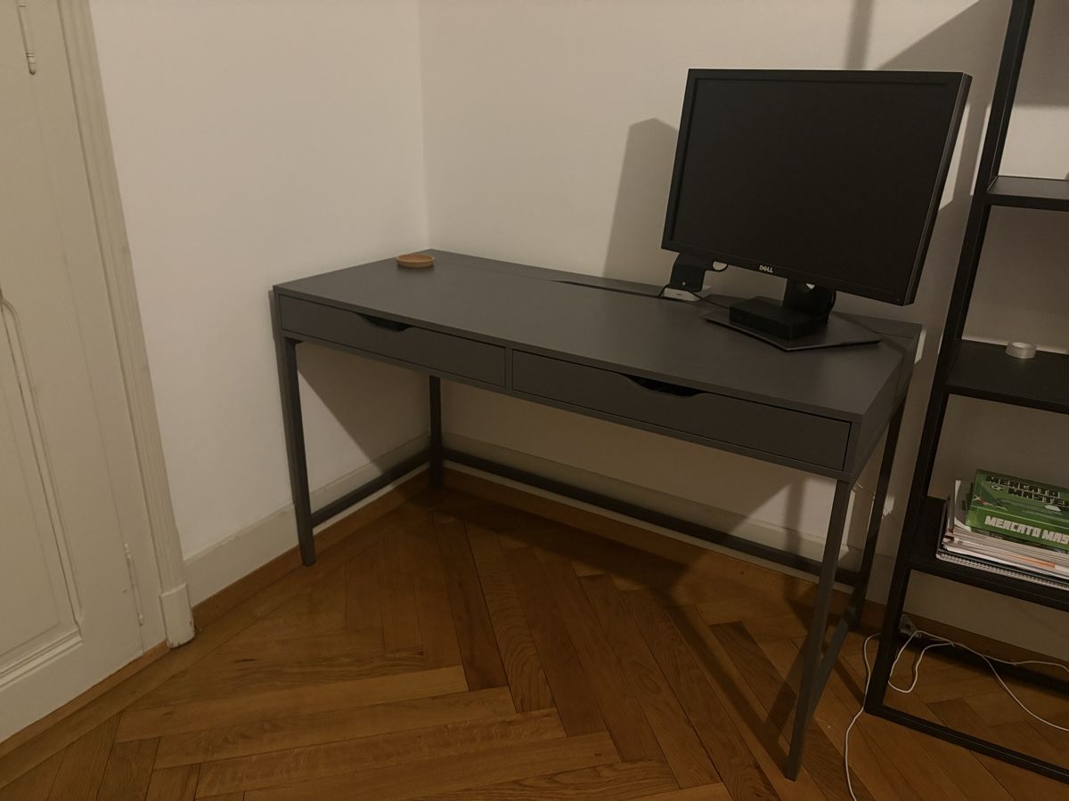 Ikea Scrivanie: Desk ALEX - Ikea – Nuovo (secondo la descrizione) da Lausanne venduto da iur_n279 1