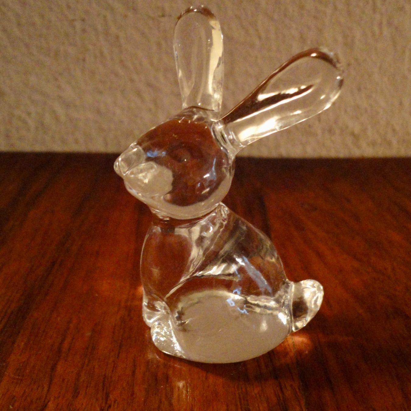 Figurines: Süsser Glas-Hase. – D'occasion à Wädenswil par LIS11