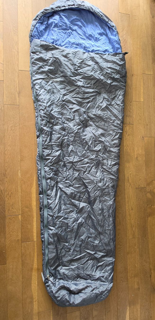 Sacchi a pelo: Eurohike 250 Schlafsack – Usato da Bern venduto da nic_k9sl