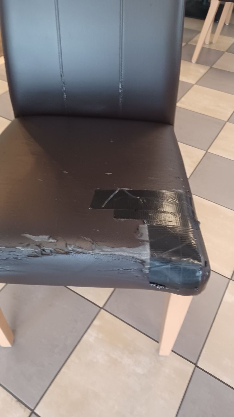 Sedie: Restaurantstuhl – Usato da Niederrohrdorf venduto da hei_2wwz 1