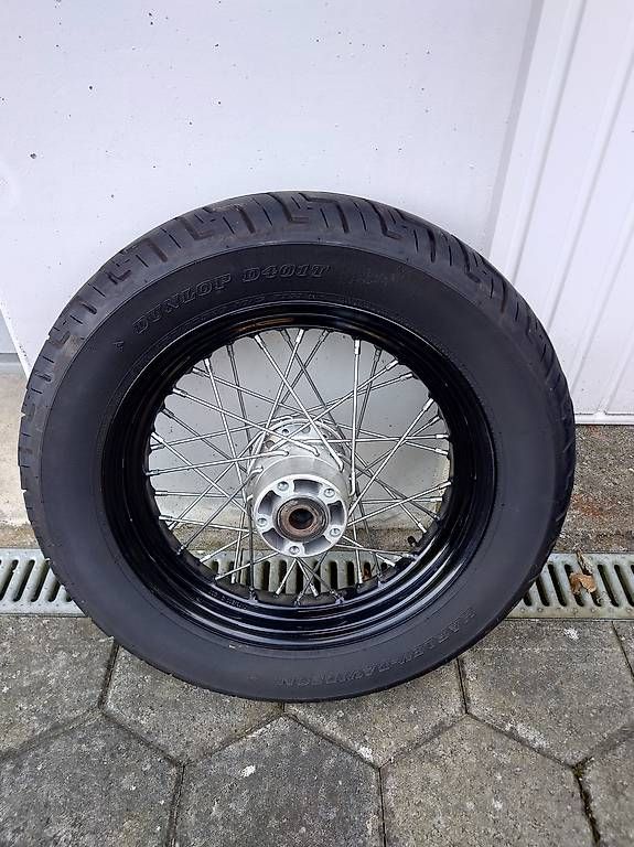 Pneumatici & Ruote complete: Harley Davidson Softail Hinterrad 16 Zoll – Usato da Vordemwald venduto da Fredeli1