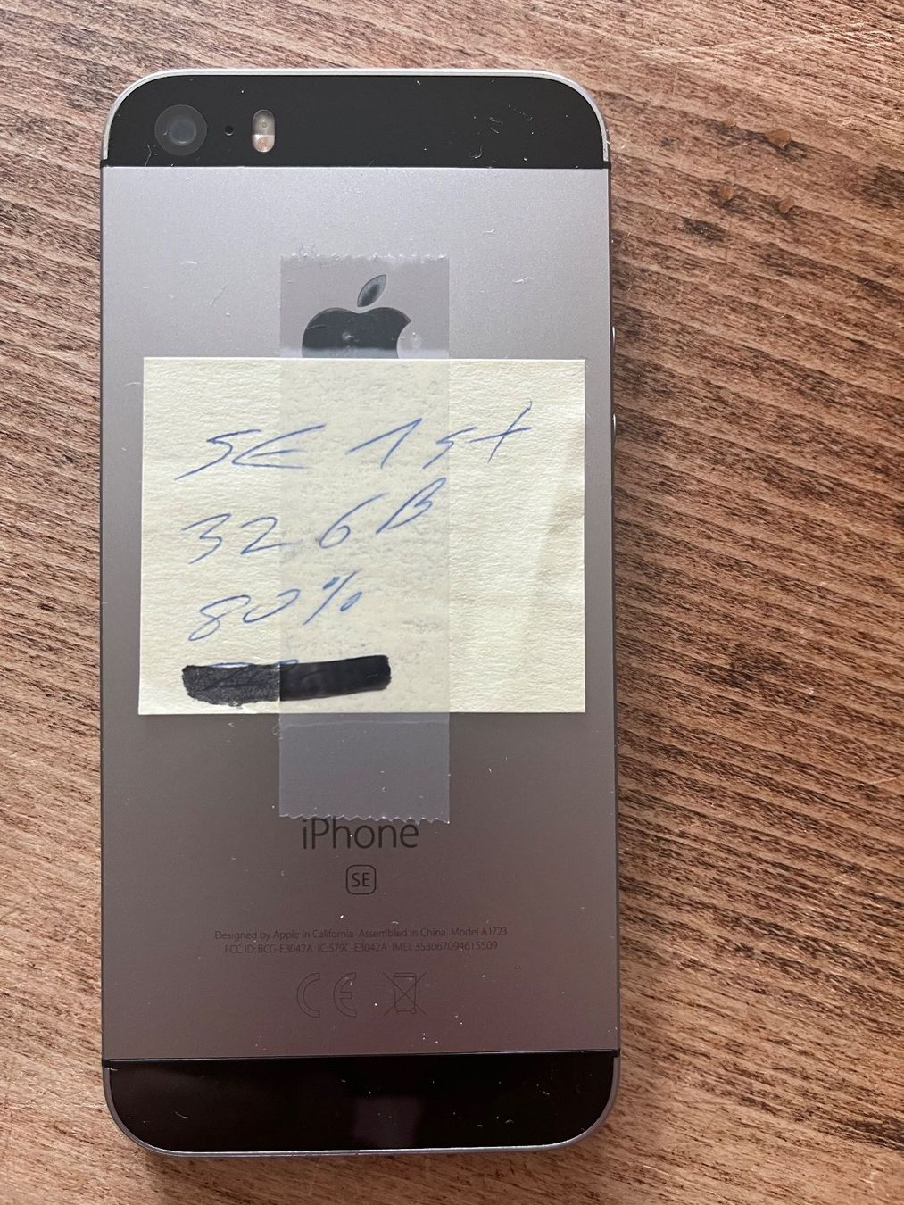 Apple Portables: iPhone SE 1. Generation 32 GB – D'occasion à Luzern par redstripebwoy
